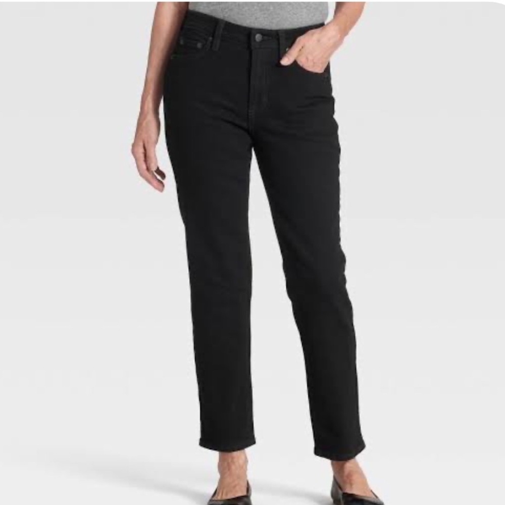 Universal Thread Black Mid-Rise 80s Slim Straight-Leg Jeans